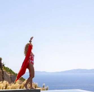 Exomvourgo Villa | Kapsalos Villas