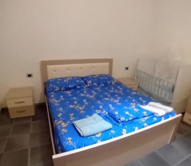 Preze Hostel | Karaj Hostel Apartment