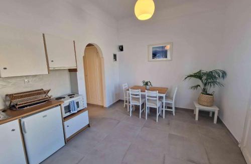 Paleopolis Apartment | Karaoulanis rooms