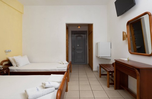 Kardamyli Hotel | Kardamili Beach Hotel