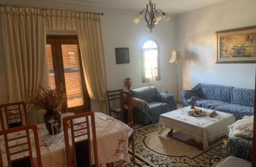 Dio-Olympos Apartment | Karitsa's Holiday Home