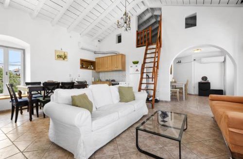 Spetses Hotel | KAS RESIDENCE renovated 2022