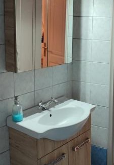 Merichas Apartment | Katerina Irida