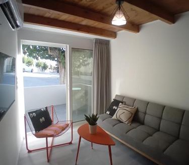 Kavousi House | Kavousi House