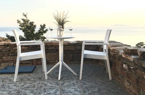 Koundouros Apartment | Kea Houses View Romantic Studio with Sea View
