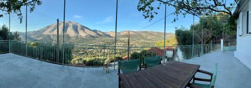 Logarata House | Kefalonia Alexis house