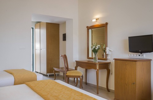 Agia Efimia Hotel | Kefalonia Bay Palace by GHH