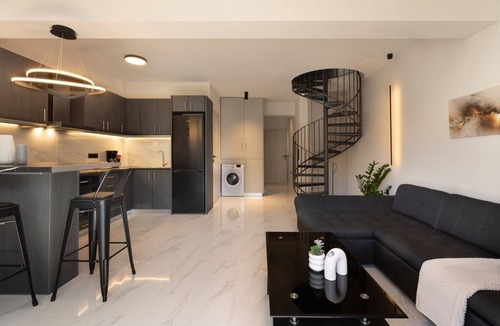 Argostoli Town Apartment | Kefalonia LR Maisonette