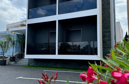 Vlore Hotel | Kevin's ApartHotel
