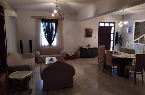 Mandraki Villa | Kisiris House