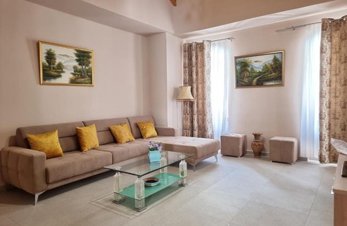Himare Apartment | KK 1908 Residence