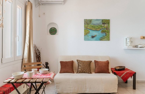 Agia Eleousa Apartment | 'KNA Studio C' with Sea View, Wi-Fi and Air Conditioning