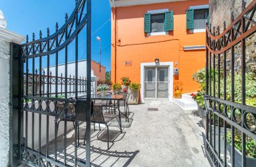 Peroulades Apartment | Kohili Retreat