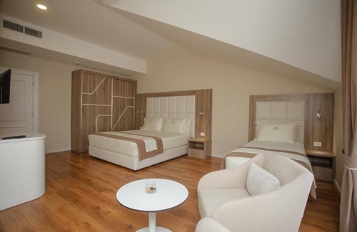 Bushat Resort | Kompleksi Exalco-Al