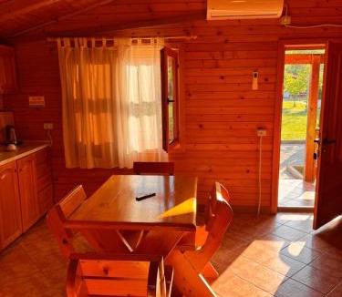 Sakës Ski Chalet | Kompleksi Turistik Leonardo