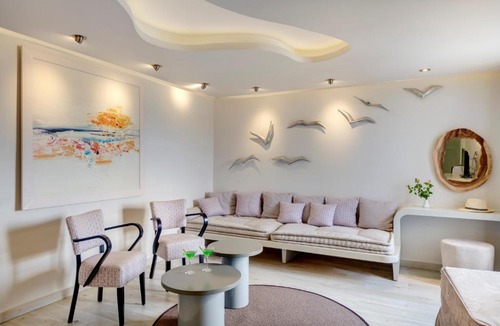 Stelida Hotel | Kouros Art Hotel - Designed for Adults