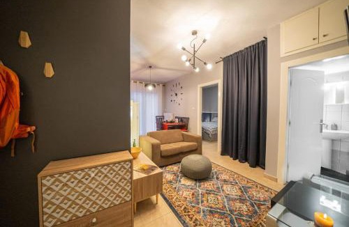 Kozani Apartment | Kozani Hideaway for 2 by Filos Inc