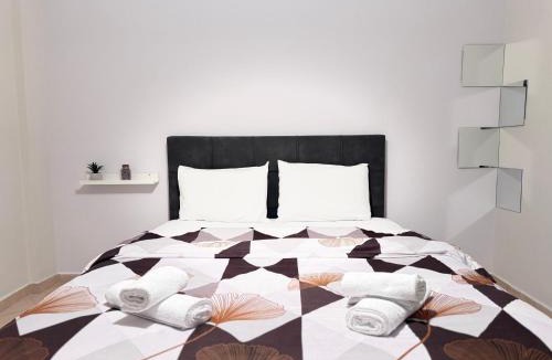 Lagkadas Apartment | Krithia Apartment with Garden Family Apartment