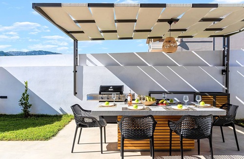 Asprouliani Villa | KS Si Luxury Villa Heated Pool