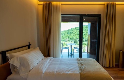 Leskovik Hotel | Kulm Vitalonga