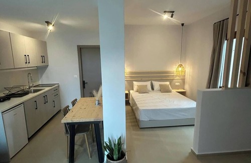Marathokampos Apartment | KYNTHIA seaview apartments