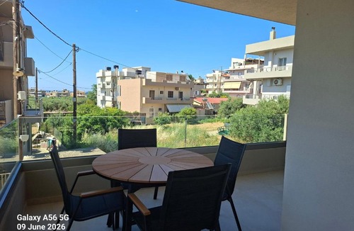 Agios Dimitrios Apartment | Kyomi Suites 2