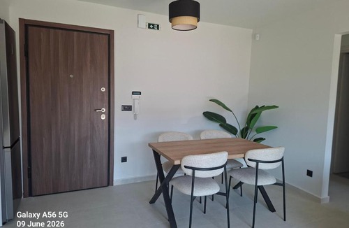 Agios Dimitrios Apartment | Kyomi Suites 3