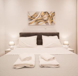 Chios Town Apartment | Kyra's Luxury Suites 4