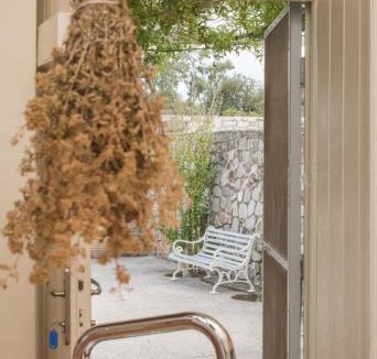 Travasarianika House | KYTHIRA ISLAND RETREAT