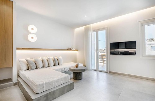 Loutra Apartment | Kythnos Blue - Suite 2 Loutra Beach & Sea View