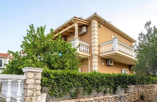 Razata Apartment | La Casa Di Linda