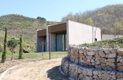 Ishem Villa | La Reserve by Duka Winery