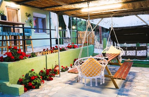 Astris House | La Rosalie