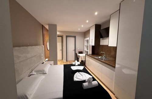 Tirana Hotel | La Villa Bnb
