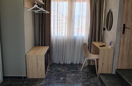 Ladadika Apartment | Ladadika 5th Floor