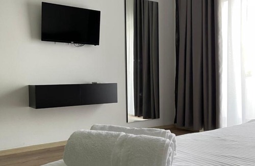 Tirana Hotel | Ladi Rooms