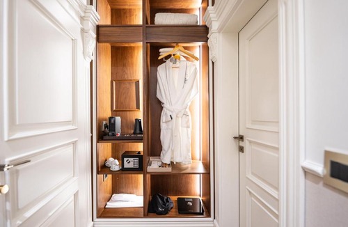 Qender Hotel | LaFe Boutique Hotel