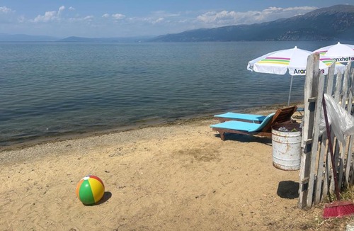 Pogradec Bed & Breakfast | Lake view HOTEL DEA