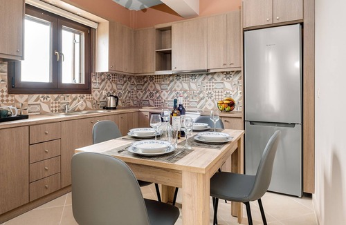 Mousata Apartment | Lakis Residences - Maisonette/1st & 2nd floor Apt