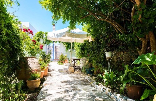Argyroupoli Apartment | Lappa Apartments Studio with sea view - Terra