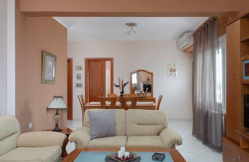 Megalos Prinos Apartment | Large apartment with Sea & Mountain View