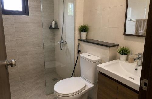 Tirana House | Larry Landers Homestay