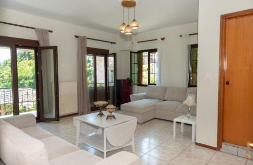 Panagia House | Laskaridis Traditional House