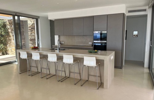 Ios House | Laurentis Villa - Architect home with 180° sea views and a path to a wild beach