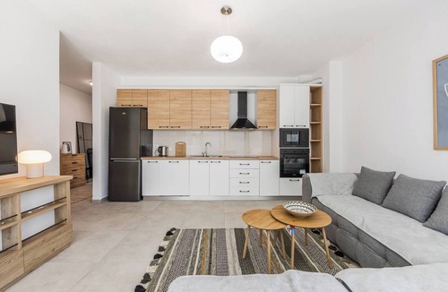 Sakës Apartment | Le Bleu Apartment | Pool & Beach by PikHost