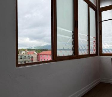 Puke Apartment | Le Toit du Ciel