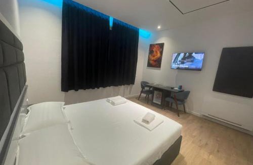 Fushe-Kruje Hotel | Leaan