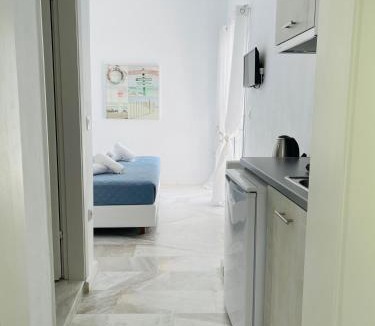 Kriopigi House | Lefki villa