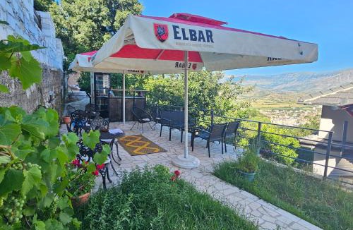 Gjirokaster House | Lemon Garden