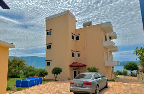 Orikum Apartment | Levi's Villa Radhima